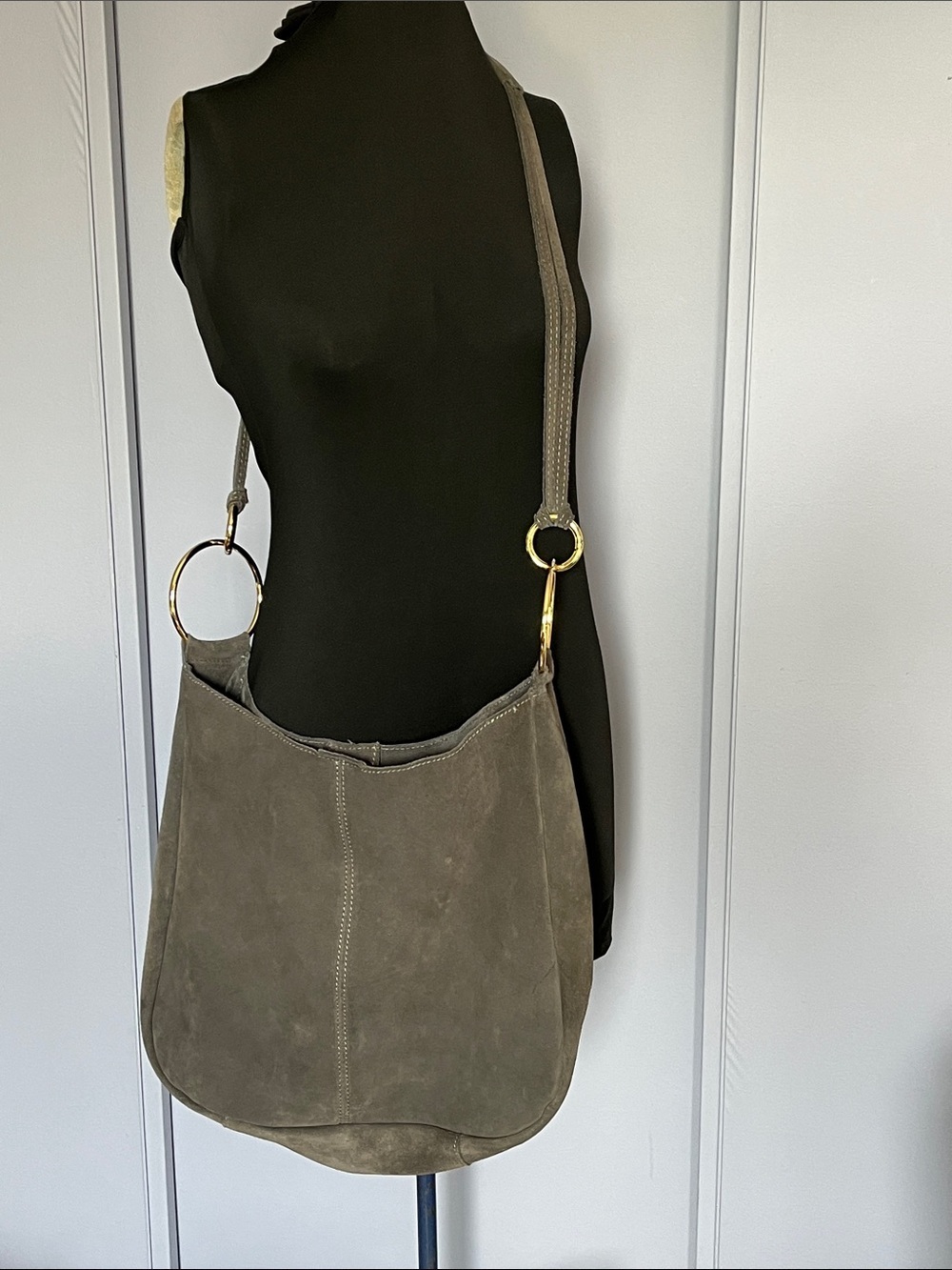 Claudia Firenze Grey Suede Hobo Crossbody Bag Gold Ring Hardware Italian Leather
